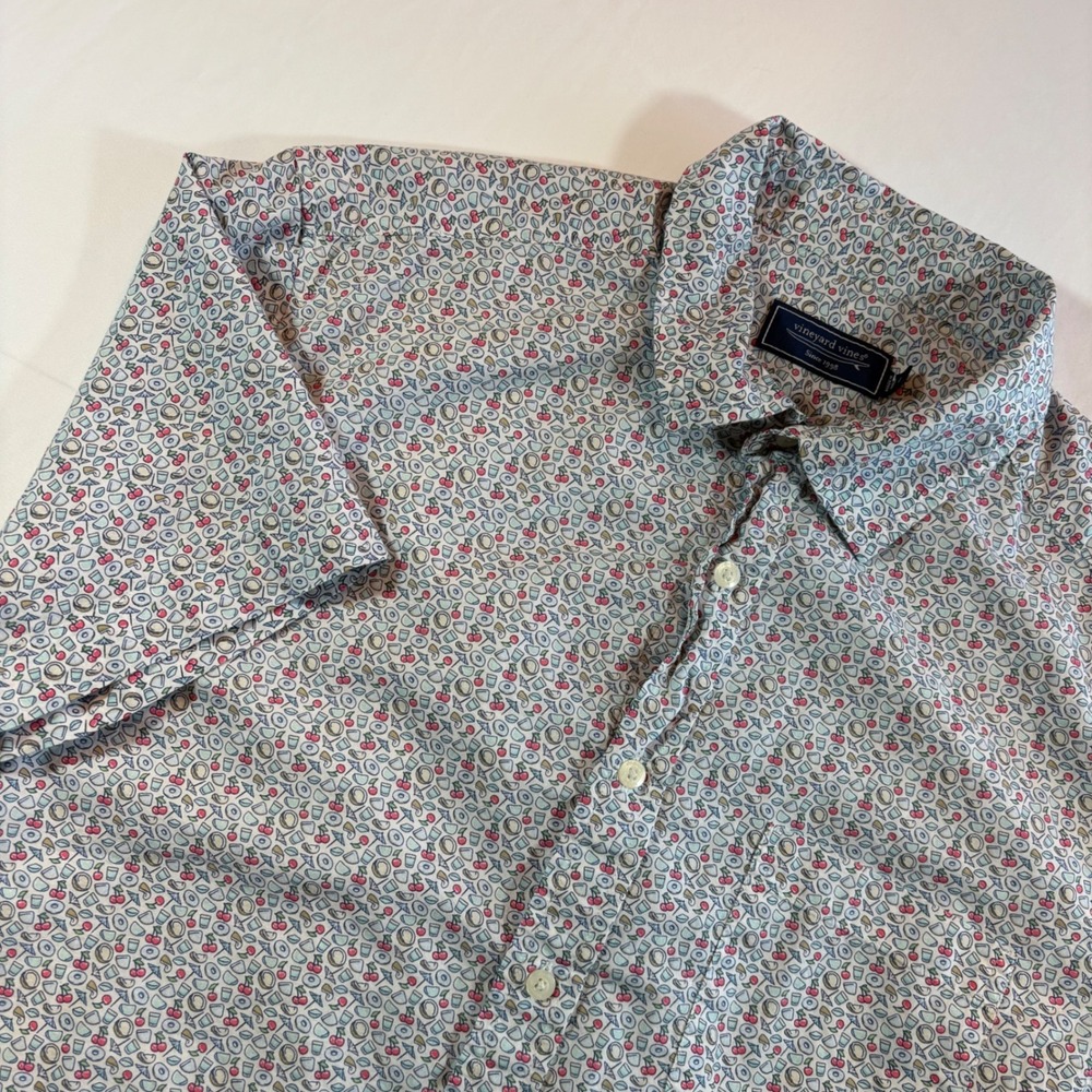 Vineyard Vines Button Down Shirt Short Sleeve Cocktail Cherry Print Mens L